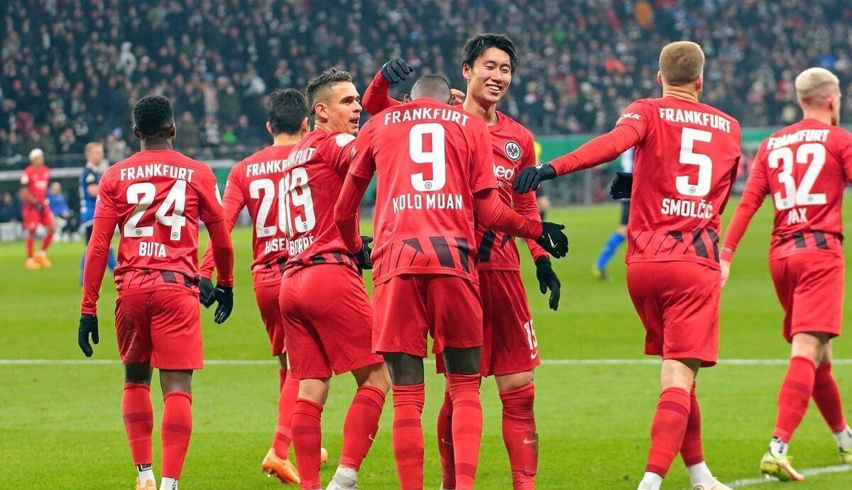 od体育在线登录-包含法兰克福再度陷入困境，急需全队反思的词条