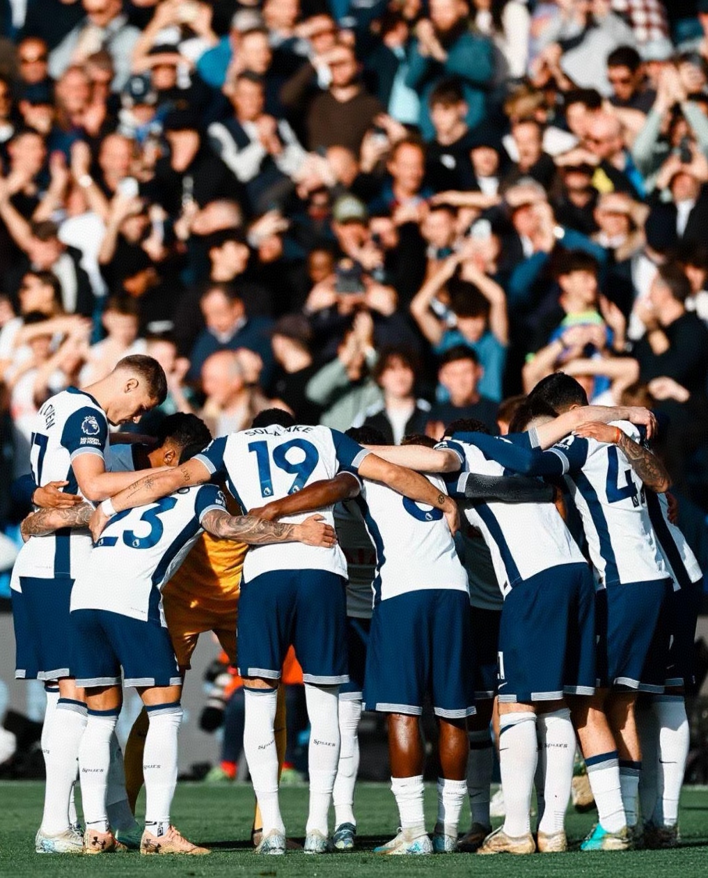 od体育课程-昂热在主场取得胜利，球迷欢呼连连的简单介绍